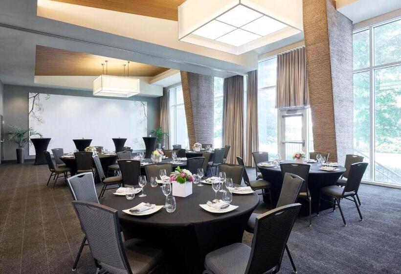 Archer Hotel Falls Church