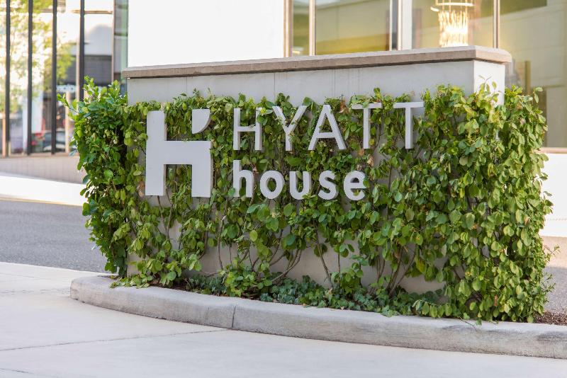 Archer Hotel Falls Church