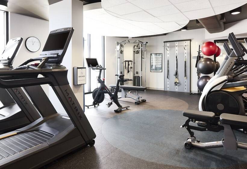 Archer Hotel Falls Church