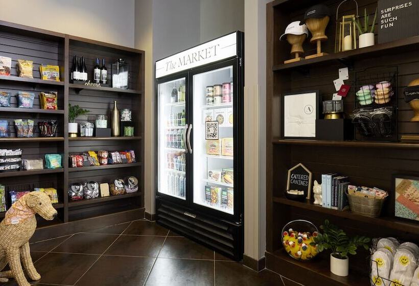 Archer Hotel Falls Church