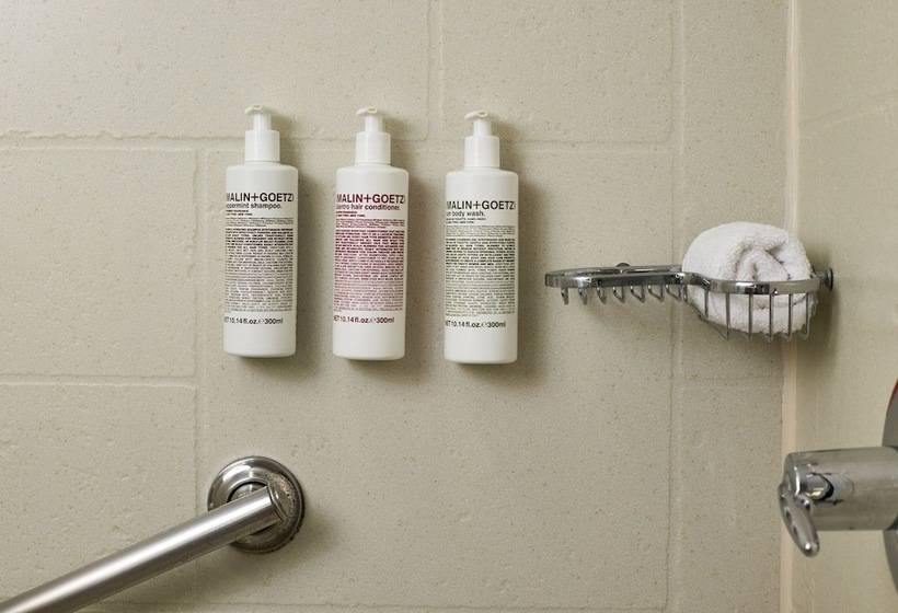 Archer Hotel Falls Church