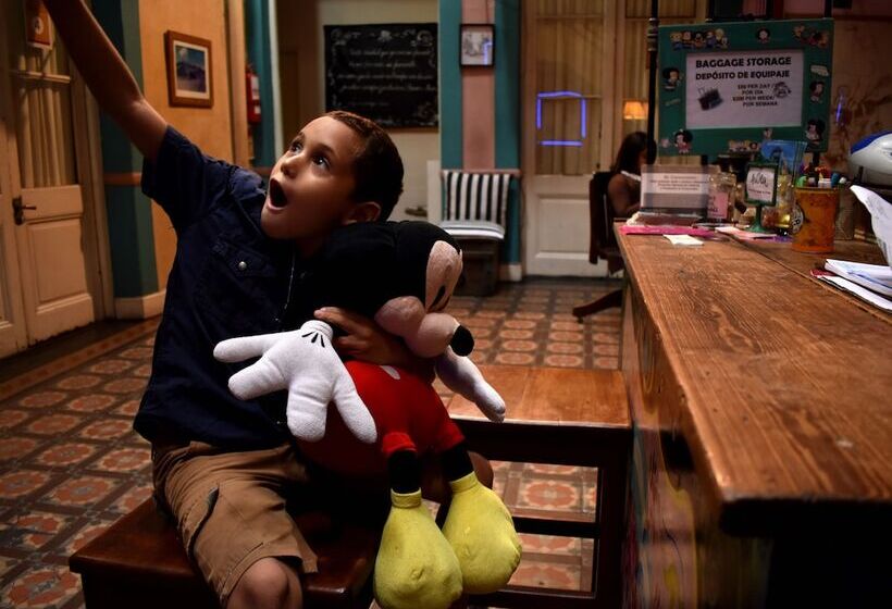 هاستل Ba Stop Hotel House