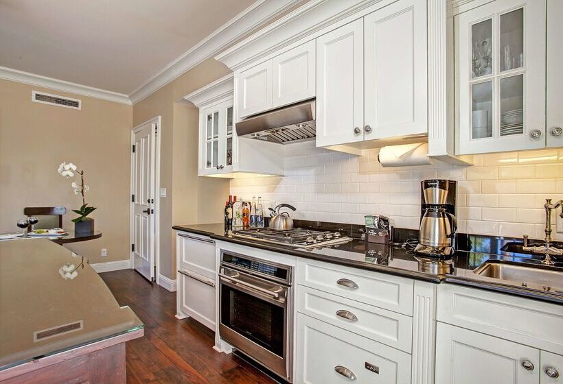 Beach Village At The Del, Lxr Hotels & Resorts