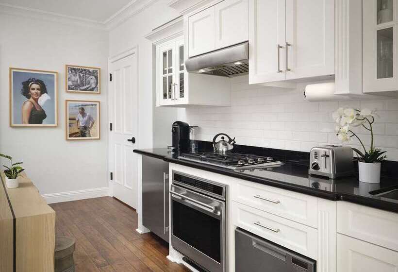 Beach Village At The Del, Lxr Hotels & Resorts