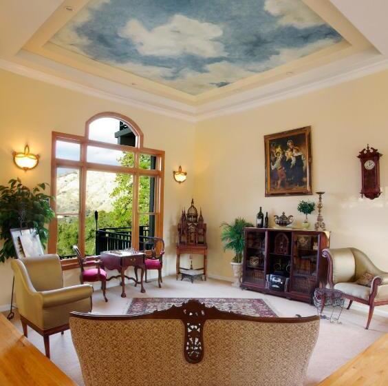 Bella Vista Bed And Breakfast