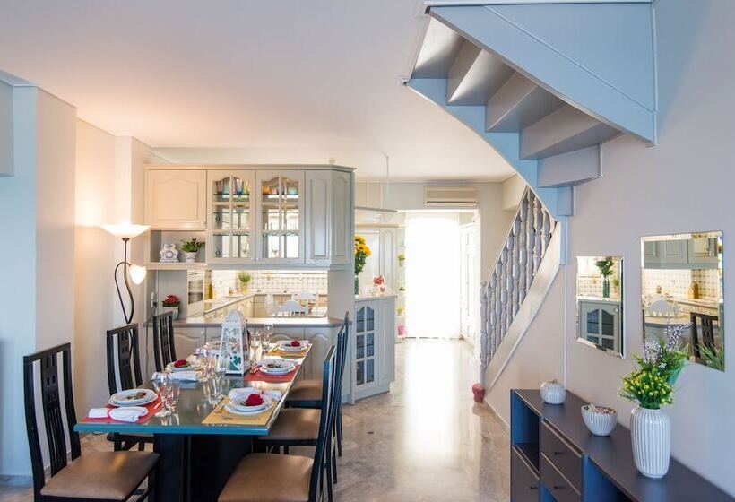 Birais Beach Studios