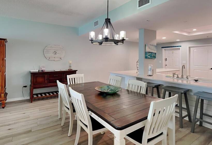 Caribbean Resort #1102