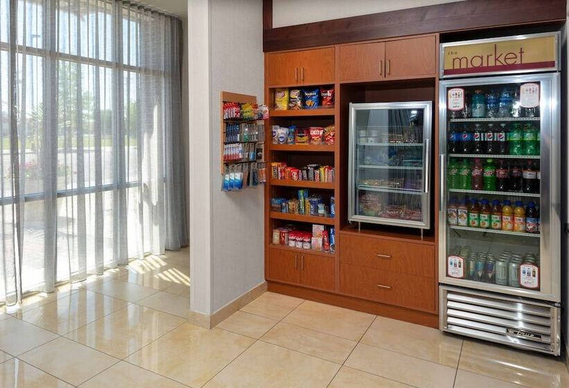 Fairfield Inn & Suites By Marriott Wichita Downtown