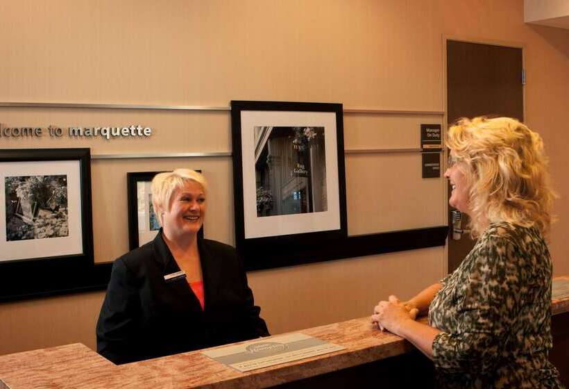 Hampton Inn Marquette/waterfront