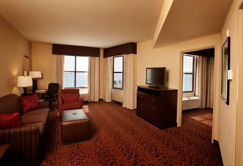 Hampton Inn Marquette/waterfront