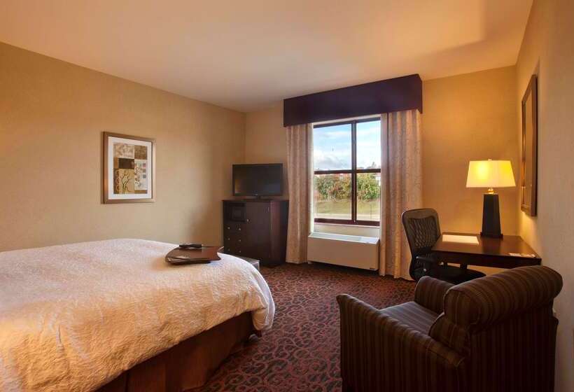 Hampton Inn Marquette/waterfront