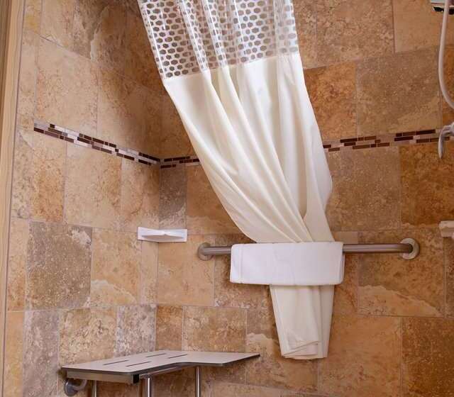 Hampton Inn & Suites Dickinson