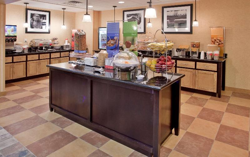 Hampton Inn & Suites Dickinson