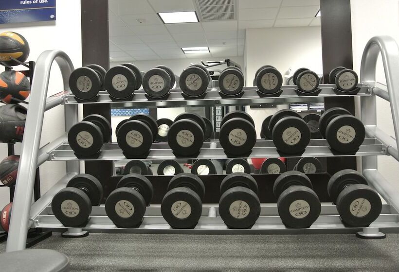 Hampton Inn & Suites Dickinson