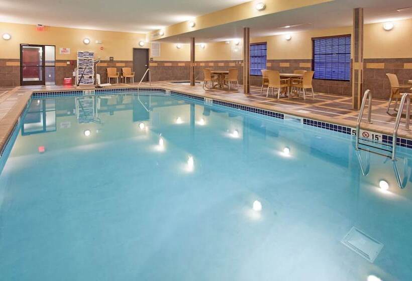 Hampton Inn & Suites Dickinson