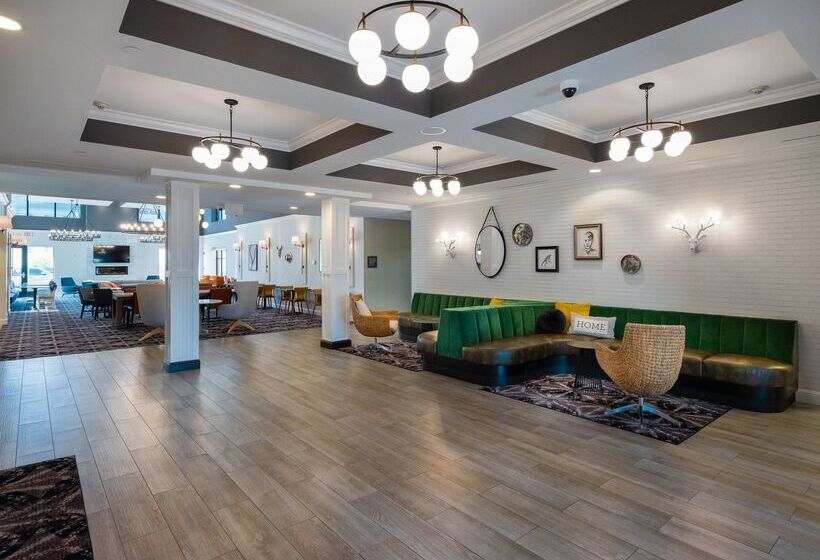 Homewood Suites By Hilton Joplin