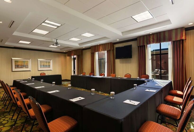 Homewood Suites By Hilton Joplin