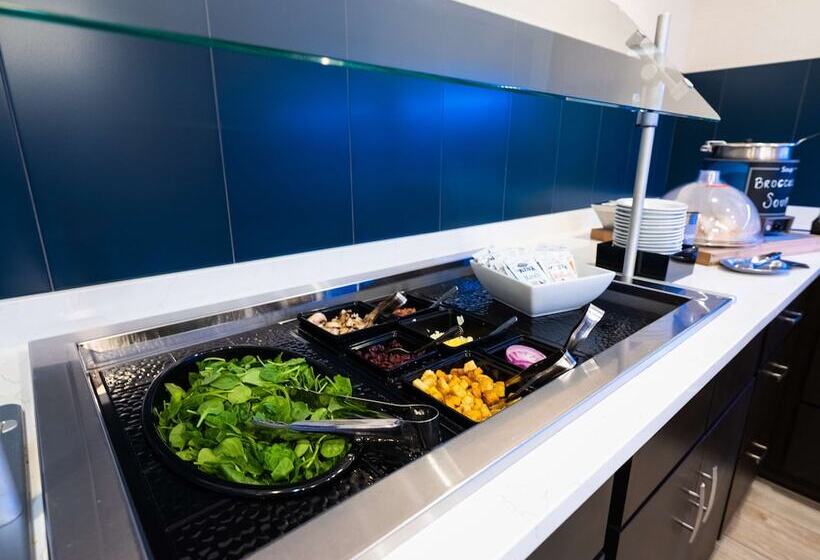 Homewood Suites By Hilton Joplin