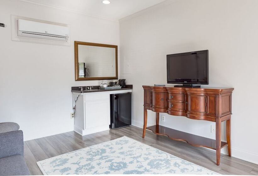 27 On Park Boutique Hotel & Venue