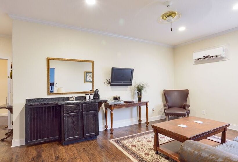 27 On Park Boutique Hotel & Venue