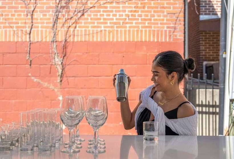 27 On Park Boutique Hotel & Venue