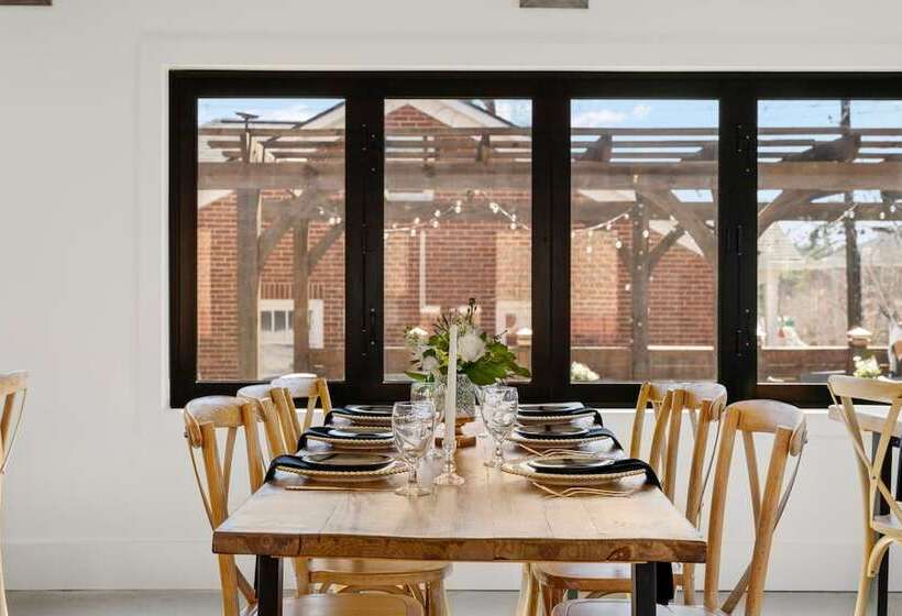 27 On Park Boutique Hotel & Venue