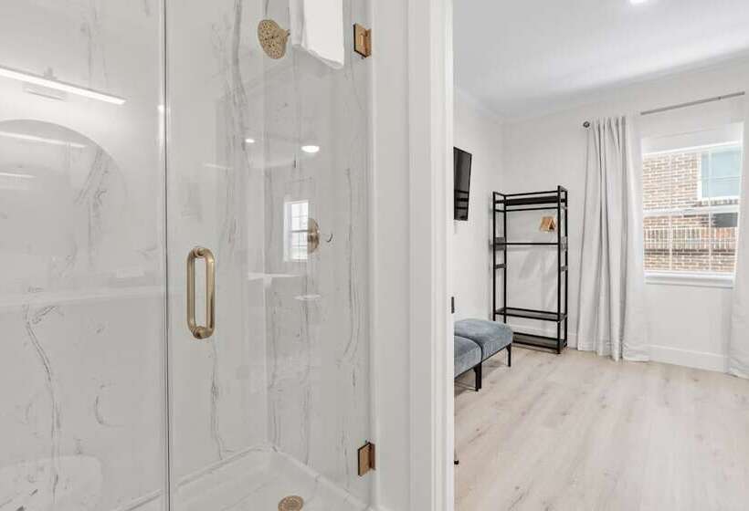 27 On Park Boutique Hotel & Venue