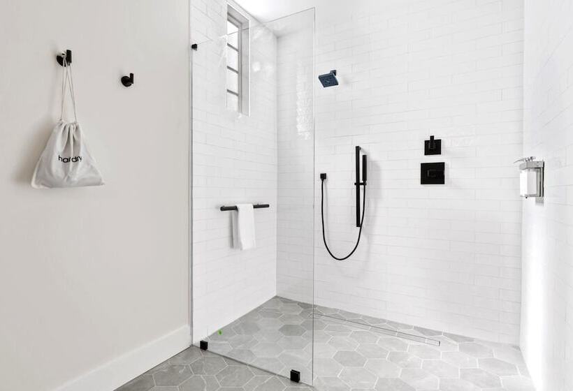 27 On Park Boutique Hotel & Venue