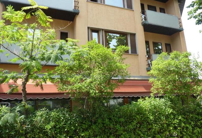 ホテル Alla Bianca