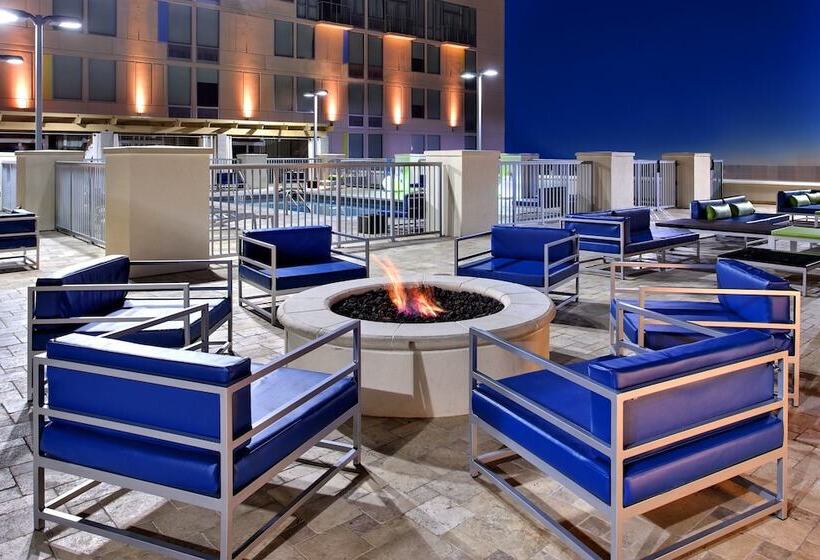 호텔 Aloft Asheville Downtown