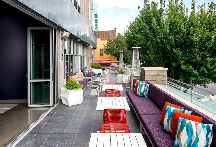 호텔 Aloft Asheville Downtown