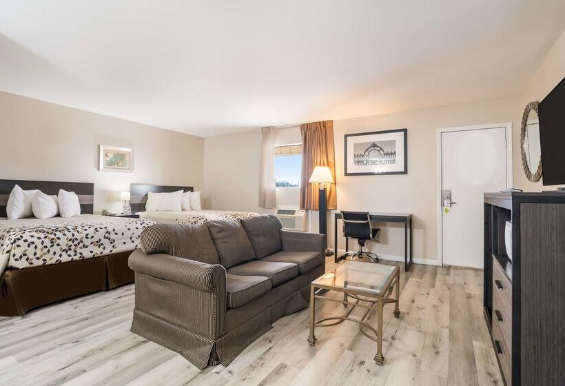 בית מלון כפרי Americas Best Value Inn Refugio