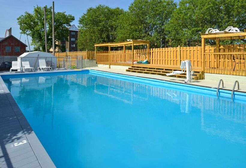 فندق Americas Best Value Inn & Suites Branson   Near The Strip