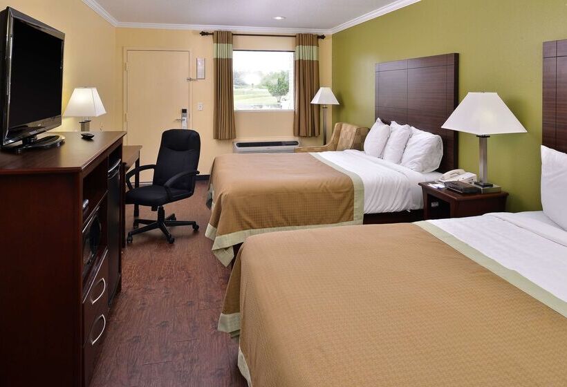 فندق Americas Best Value Inn Winona