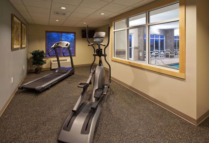 فندق Americinn By Wyndham Fairfield