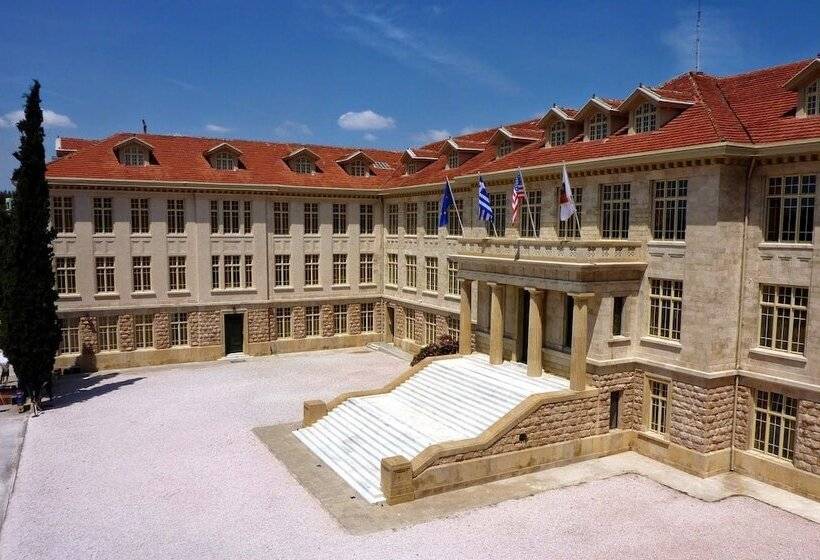 فندق Anastazia Luxury Suites & Spa