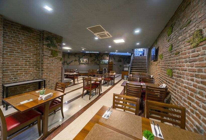 Aprilis Hotel   Special Category