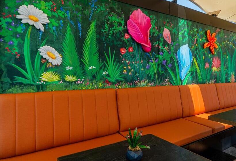 Aprilis Hotel   Special Category