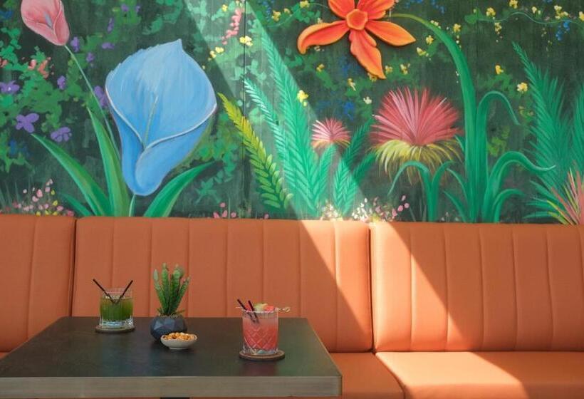 Aprilis Hotel   Special Category