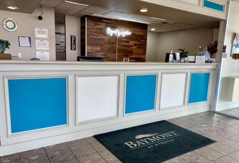 בית מלון כפרי Baymont By Wyndham Keokuk