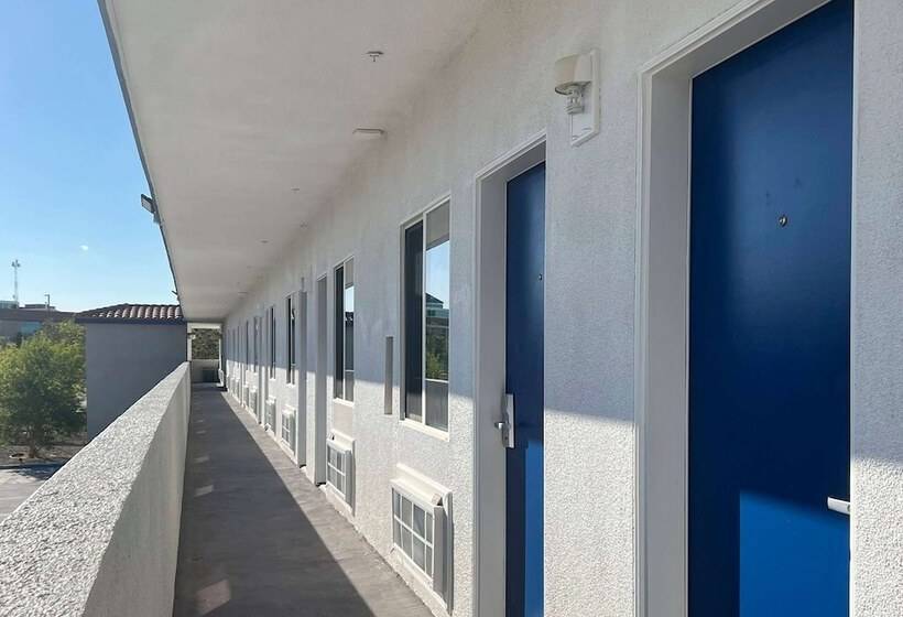 فندق Baymont By Wyndham Ridgecrest