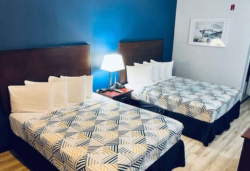 فندق Baymont By Wyndham Ridgecrest