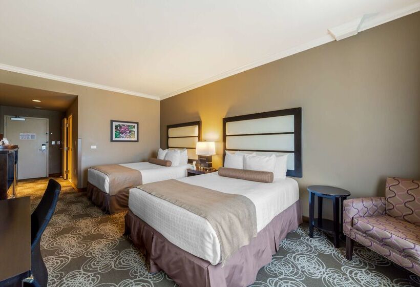 Best Western Plus Miami Airport North Hotel & Suites