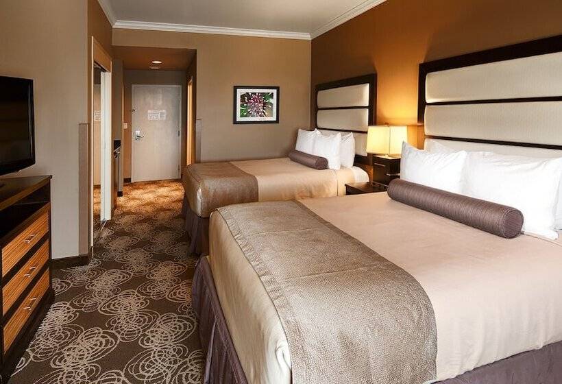 Best Western Plus Miami Airport North Hotel & Suites