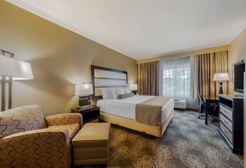 Best Western Plus Miami Airport North Hotel & Suites