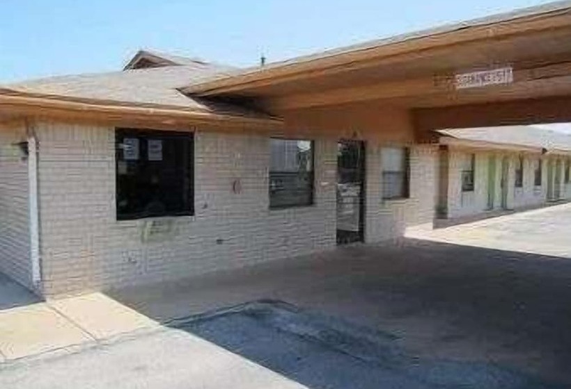 ホテル Budget Inn