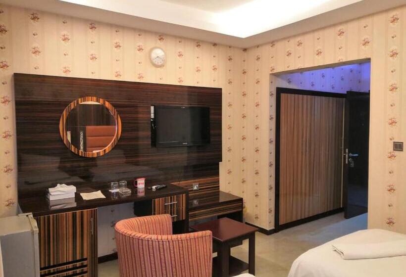 Burj Nahar Hotel L.l.c