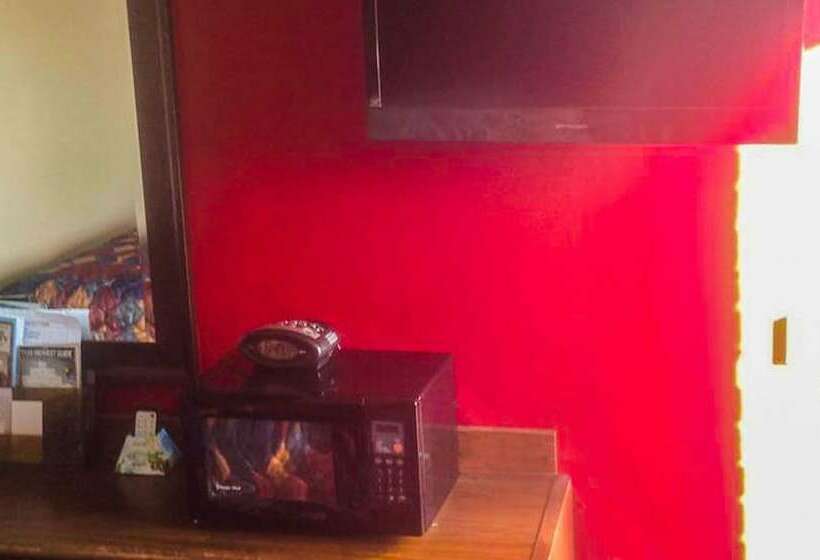 فندق Classic Inn Early