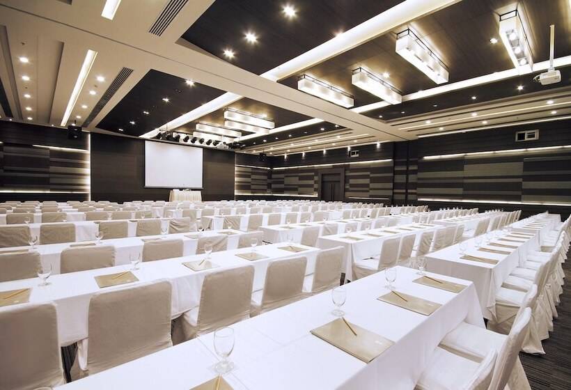 Classic Kameo Hotel & Serviced Apartments, Ayutthaya