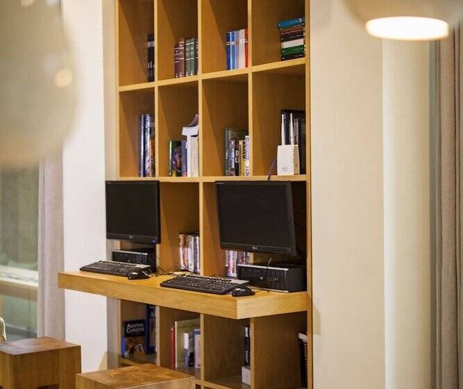 Coco Mat Hotel Nafsika